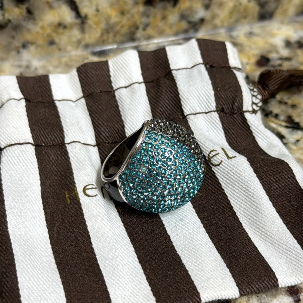 Henri Bendel turquoise and dark gray stone ring size 6